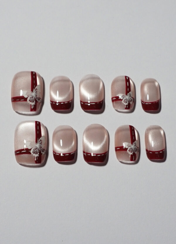 Rose rouge papillon – Image 3